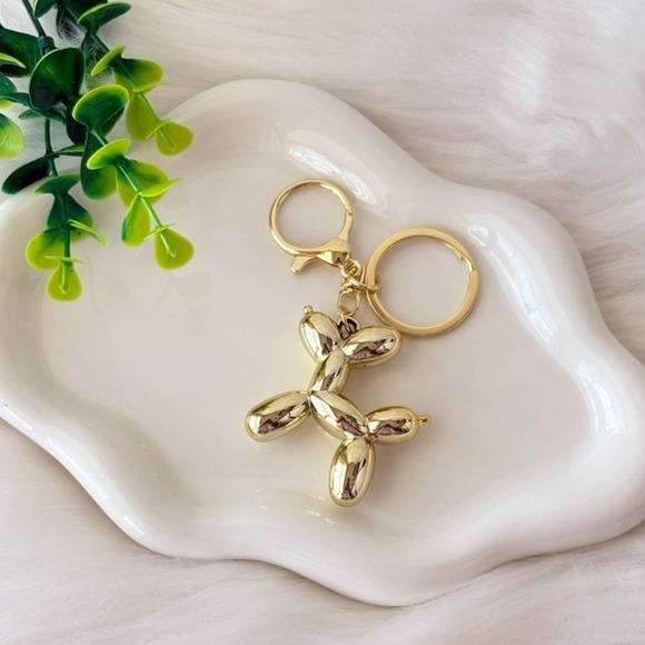 Mint Accessories - Gold Balloon Dog Keychain/ Bag Charm